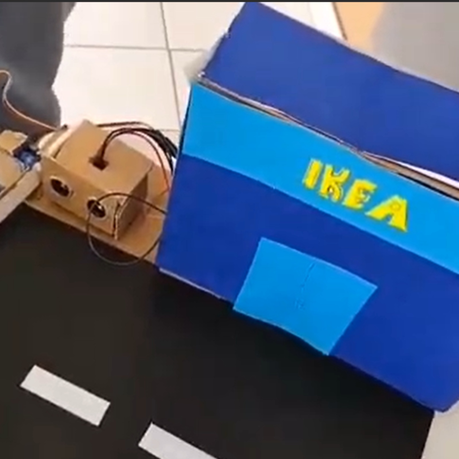 Palang Pintu Otomatis